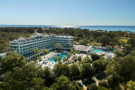 Berry Blue Hotel