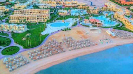 Cleopatra Luxury Makadi Beach Resort Premium