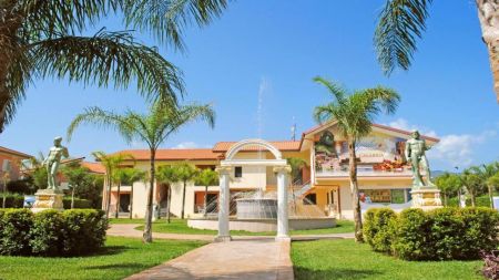 CLUB ESSE AQUILIA
