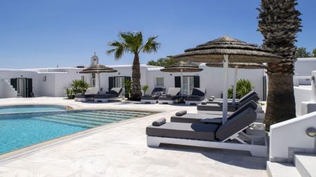 Giannoulaki Hotel
