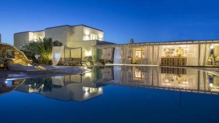 A HOTEL MYKONOS